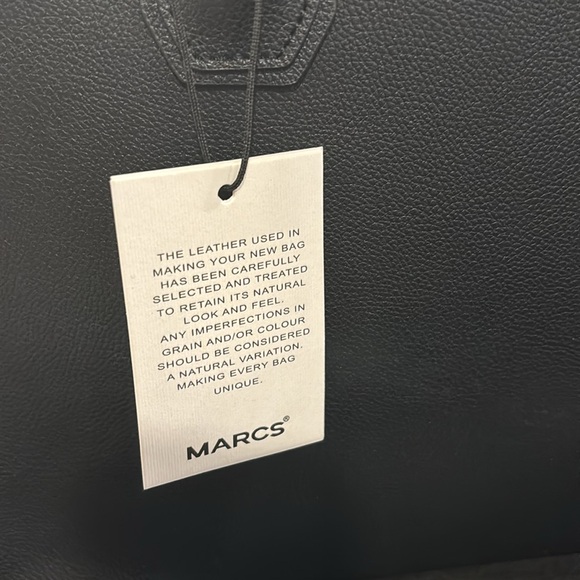 ⭐️ NWT MARCS Ava Leather Tote - Picture 3 of 10